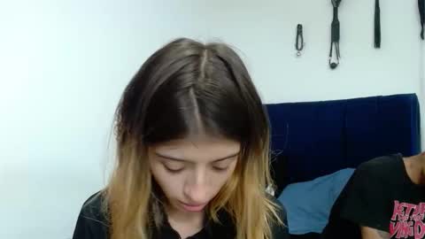 Snapshot of kratos_and_afrodita chatting on 02/04/26, 10:47 kratos_and_afrodita online show from 02/04/26, 10:47