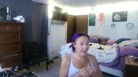 kreamyk420 online show from 11/02/25, 05:26