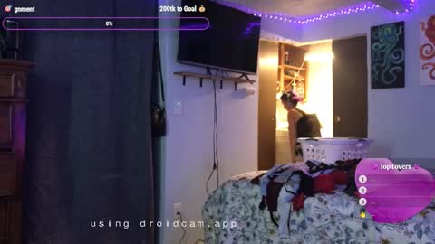 kreamyk420 online show from 11/19/25, 01:44