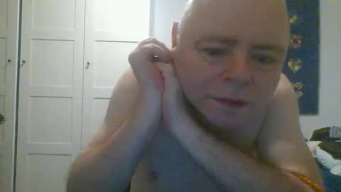 Snapshot of kreolsk34 chatting on 10/08/25, 01:25 kreolsk34 online show from 10/08/25, 01:25