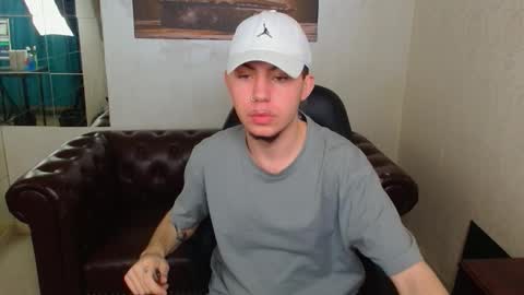 KrewVaughn online show from 04/09/26, 08:53