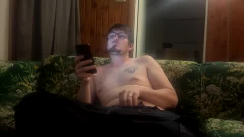 Snapshot of krimsoncircuit chatting on 11/10/25, 04:44 krimsoncircuit online show from 11/10/25, 04:44