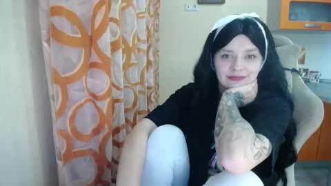 Snapshot of kris_again chatting on 09/26/25, 10:14 Kris online show from 09/26/25, 10:14