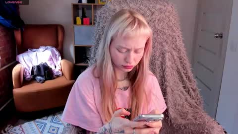 kris_grant online show from 04/12/26, 10:31