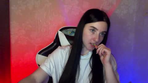 Snapshot of krisbadass chatting on 09/12/25, 07:36 Kris online show from 09/12/25, 07:36