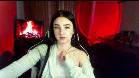 Snapshot of krisbadass chatting on 10/12/25, 06:45 Kris online show from 10/12/25, 06:45