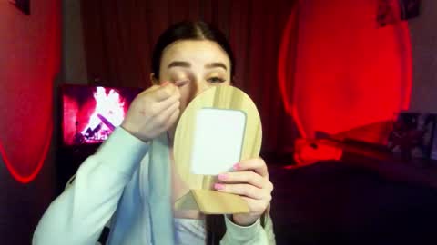 Snapshot of krisbadass chatting on 10/13/25, 05:18 Kris online show from 10/13/25, 05:18