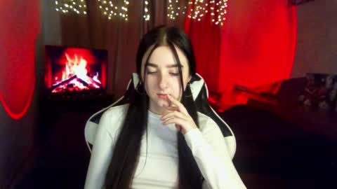 Snapshot of krisbadass chatting on 11/04/25, 07:29 Kris online show from 11/04/25, 07:29