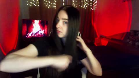 Snapshot of krisbadass chatting on 11/05/25, 09:53 Kris online show from 11/05/25, 09:53