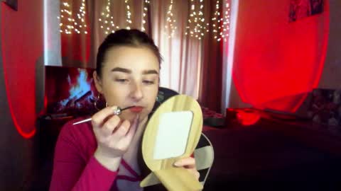 Snapshot of krisbadass chatting on 11/12/25, 06:14 Kris online show from 11/12/25, 06:14