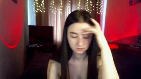 Snapshot of krisbadass chatting on 11/15/25, 09:39 Kris online show from 11/15/25, 09:39