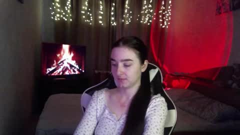 Snapshot of krisbadass chatting on 11/28/25, 07:00 Kris online show from 11/28/25, 07:00