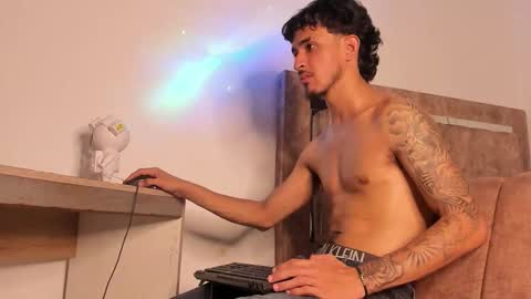 Kriss online show from 02/24/26, 01:58