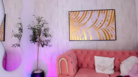 Krisstine  online show from 05/17/26, 12:23