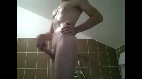 krissifitboy_xxx online show from 12/14/24, 06:02