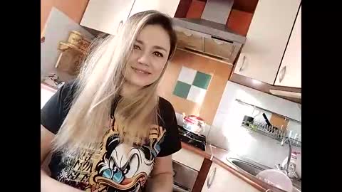 KrissSexi online show from 01/12/25, 07:32