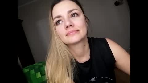 KrissSexi online show from 01/16/25, 05:33