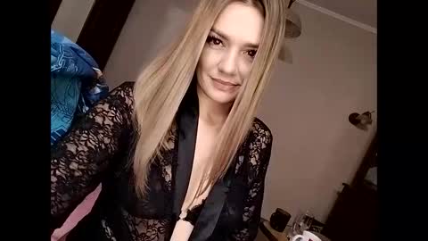 KrissSexi online show from 01/28/25, 05:56