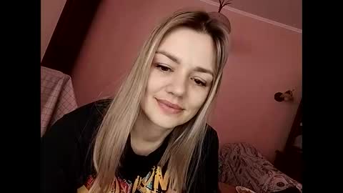 KrissSexi online show from 02/05/25, 08:11