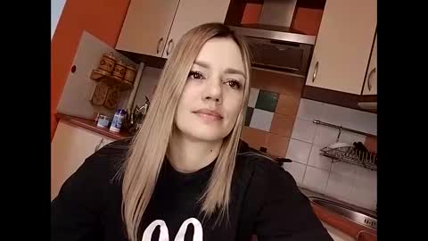 KrissSexi online show from 02/07/25, 04:37