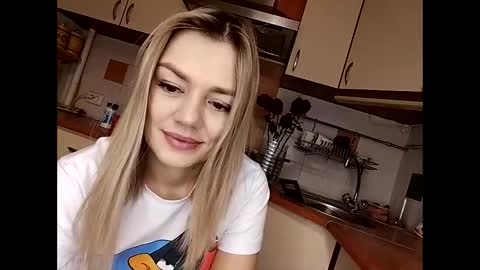 KrissSexi online show from 02/16/25, 12:41