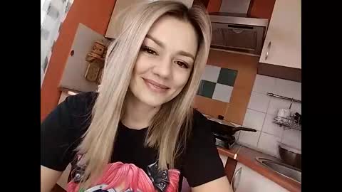 KrissSexi online show from 02/17/25, 05:47