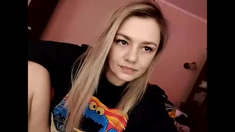 KrissSexi online show from 02/24/25, 08:27