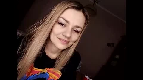 KrissSexi online show from 02/25/25, 01:39