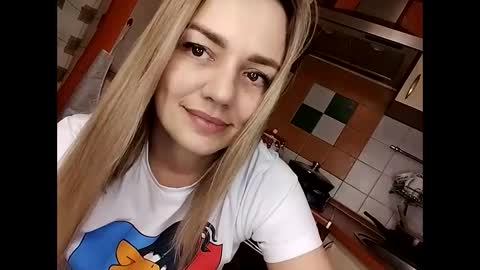 KrissSexi online show from 03/05/25, 09:15