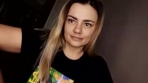 KrissSexi online show from 09/11/25, 06:19