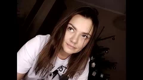 KrissSexi online show from 12/23/25, 07:28