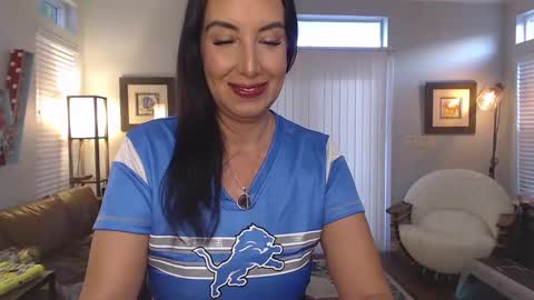 Krissy online show from 01/18/25, 12:36