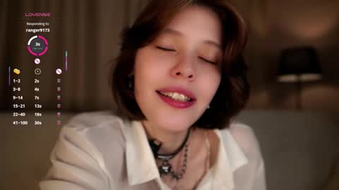 Sarah online show from 09/30/25, 01:10