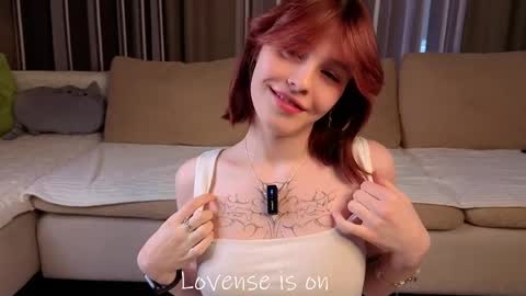 Sarah online show from 03/25/26, 01:11