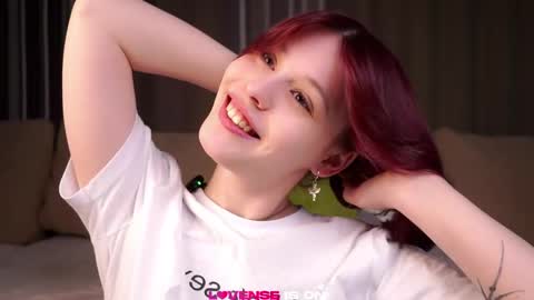 Sarah online show from 05/19/26, 01:11