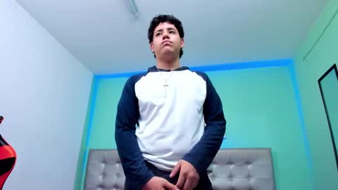 Snapshot of krist_palma chatting on 02/14/25, 11:09 krist_palma online show from 02/14/25, 11:09