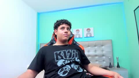 Snapshot of krist_palma chatting on 02/15/25, 08:11 krist_palma online show from 02/15/25, 08:11