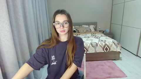 twitter    Annemarye 23 online show from 11/22/25, 06:01