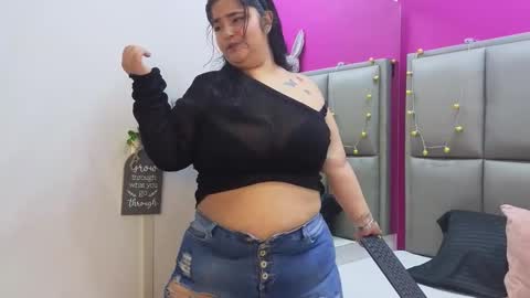 Krista Ritter online show from 10/22/25, 02:34