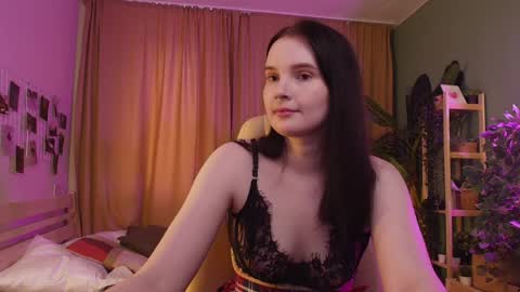 Sophia online show from 04/10/26, 01:11