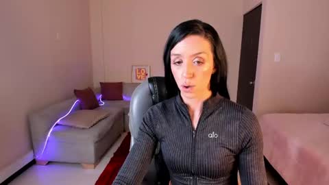 Sophia online show from 05/12/26, 08:39