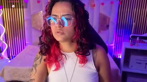 kristen_tay online show from 03/21/26, 08:52