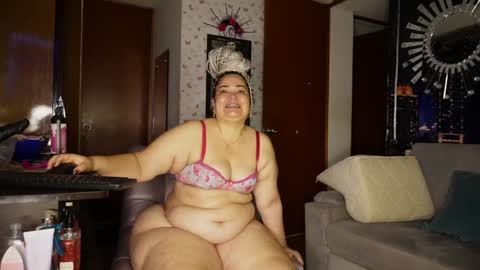 Kristen online show from 02/03/25, 09:19