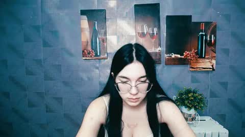 Snapshot of kristenx_x chatting on 09/29/25, 06:40 Kristen online show from 09/29/25, 06:40