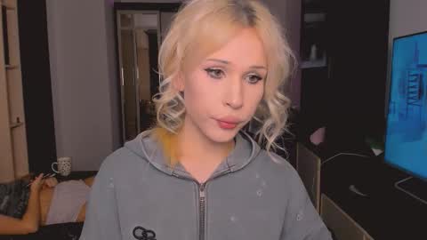 Snapshot of kristialsoopp chatting on 12/20/25, 12:07 kristialsoopp online show from 12/20/25, 12:07