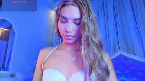 KristinaGriner online show from 06/11/26, 02:53