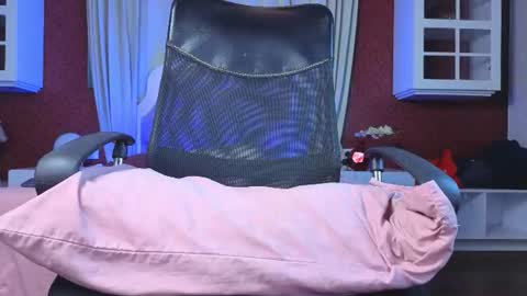 KristinaGriner online show from 07/04/26, 10:49