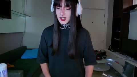 kristina online show from 03/11/25, 05:02