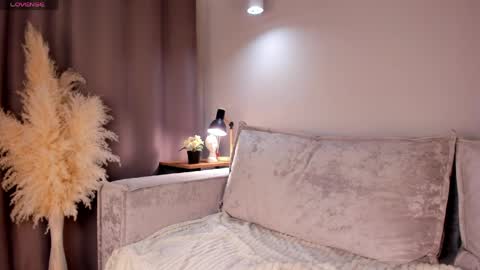 Hey  My name is Davis online show from 04/04/26, 05:27