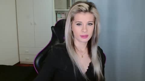 KristineAmore online show from 03/03/26, 07:14